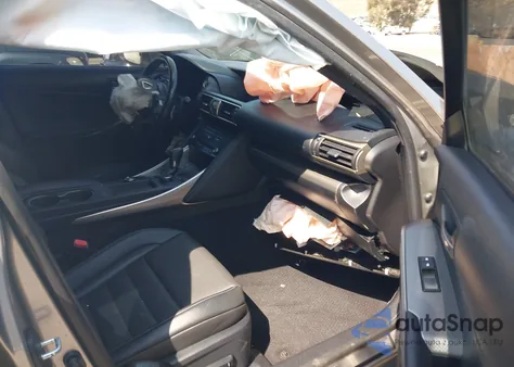 2017 Lexus Is 200T из США, поврежденный, VIN JTHBA1D27H5043593